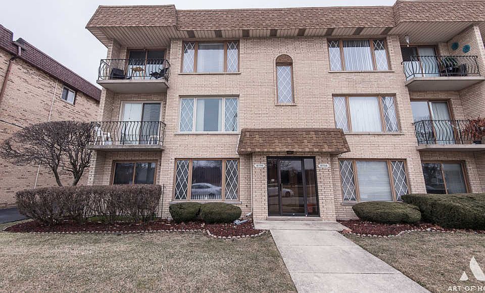 1st image of 10706 S Kilpatrick Ave #3A