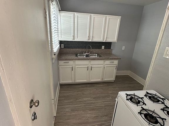 5th image of 1151 Daisy Ave APT 18