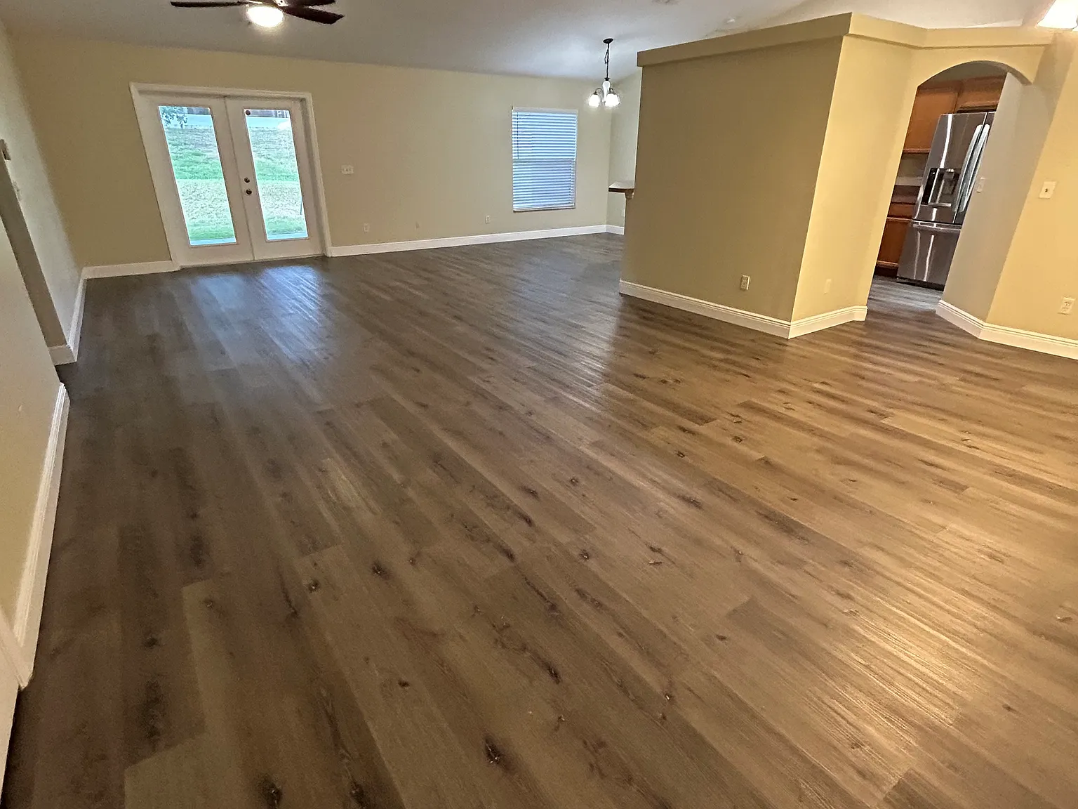 4 bed, 2039 sqft, $2,350 — Photo 3