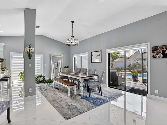 3rd image of 11696 Countryview Ln