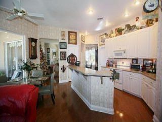 3rd image of 4469 Fairway Oaks Dr