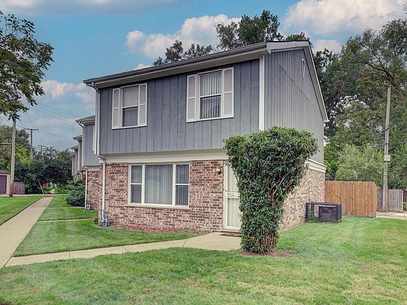 2nd image of 8020 S Kingston Ave #8020