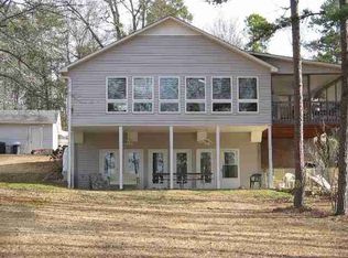 113 Bowman Ln, Fair Play, SC 29643