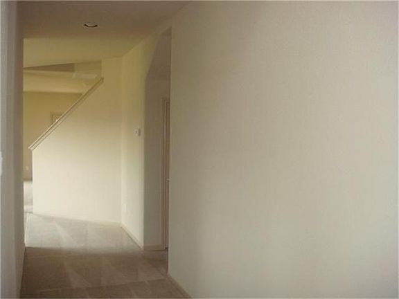 3rd image of 5938 Carpenters Hollow Ct