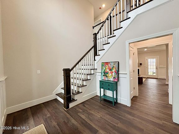 5th image of 7491 Sweetwater Drive