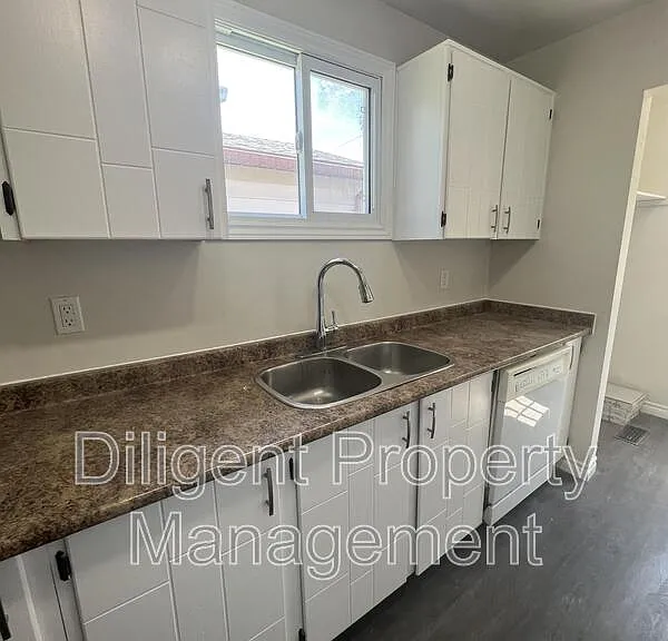 238 Spencleys Ln #4 — Photo 3
