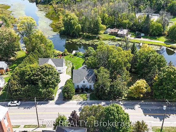 2nd image of 45 King St