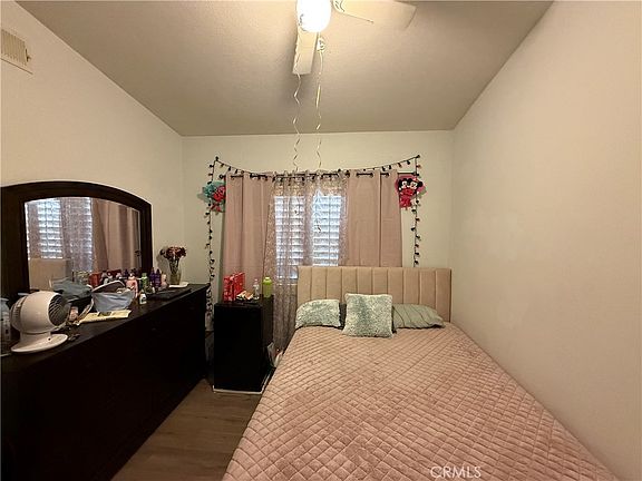 5th image of 19166 Pemberton Pl