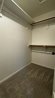 6403-1 S 156th Avenue Cir — Photo 3