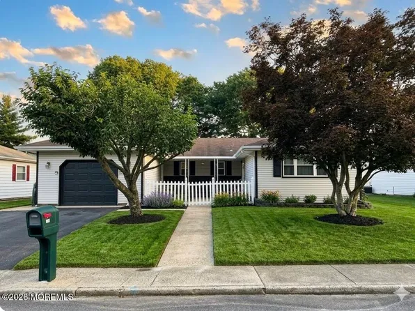 331 Barbados Drive N, Toms River, NJ 08757