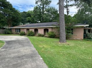 1006 N Cherokee Ave, Dothan, AL 36303