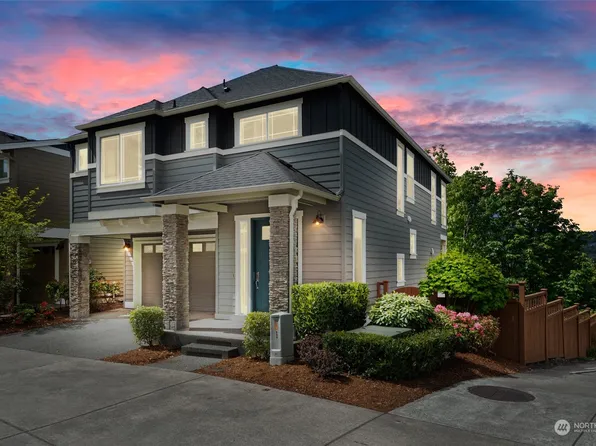 883 3rd Place NE, Issaquah, WA 98029