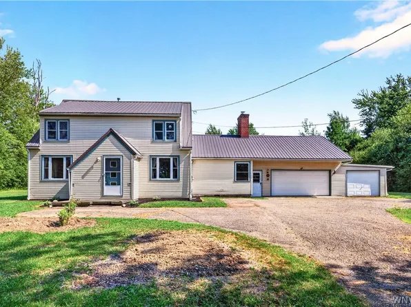 8579 Southwestern Blvd, Angola, NY 14006