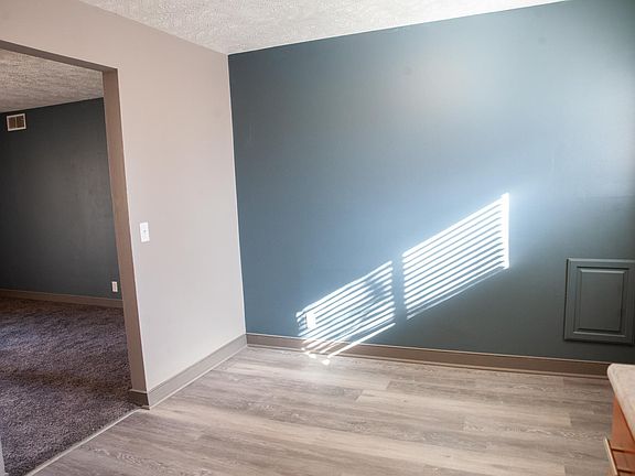 2nd image of 1010 Johnstown Ave #1