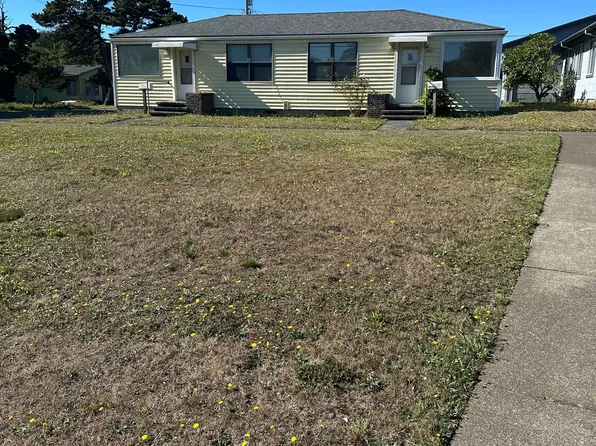 930 SW Angle St #1, Newport, OR 97365