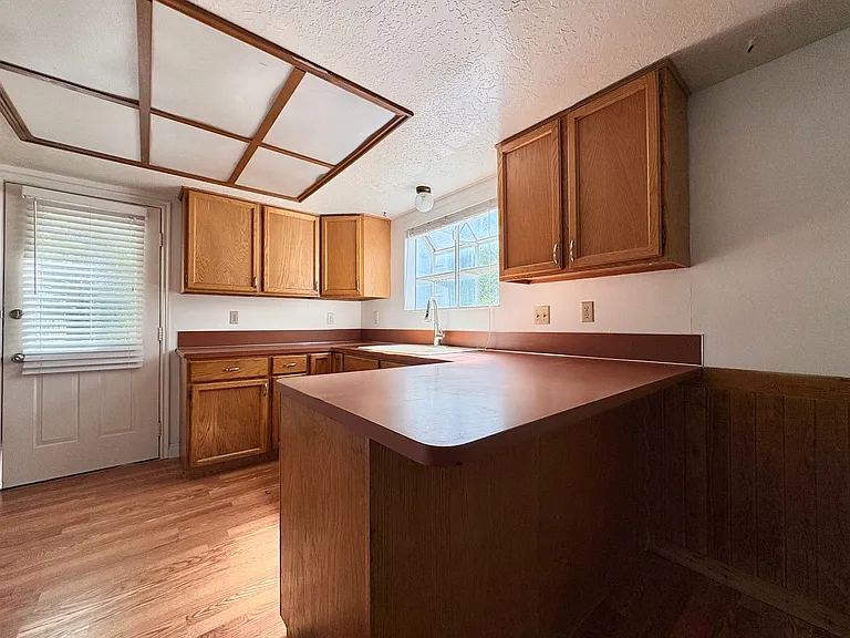 1091 & 1099 W Shepard Ln — Photo 39