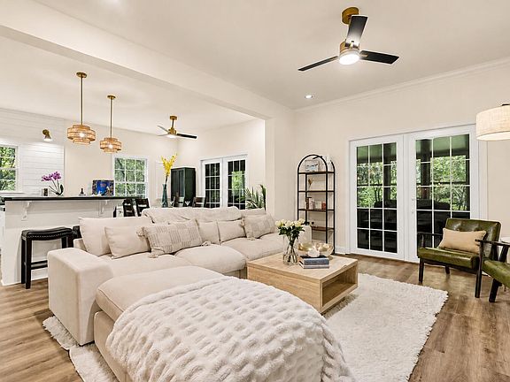 2nd image of 8609 Raccoon Island Rd