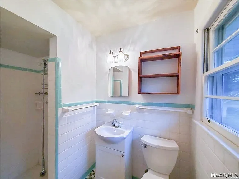 179 Rosemary Dr — Photo 14