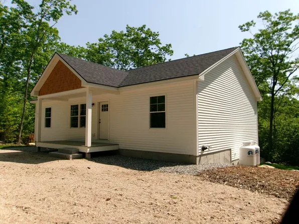 183 Dunton Road, Naples, ME 04055