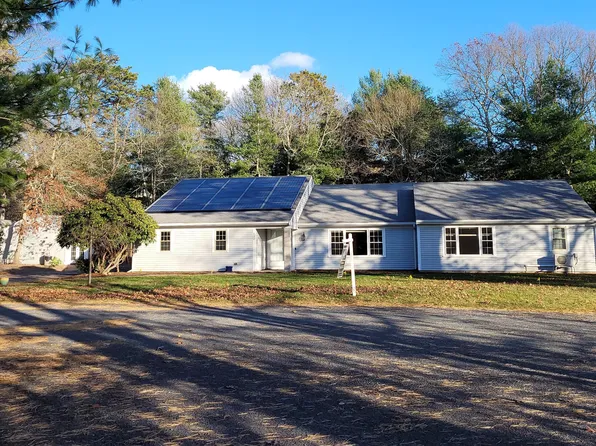 130 Foxglove Road, Centerville, MA 02632