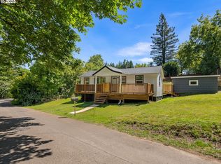 3946 SW Cullen Blvd, Portland, OR 97221