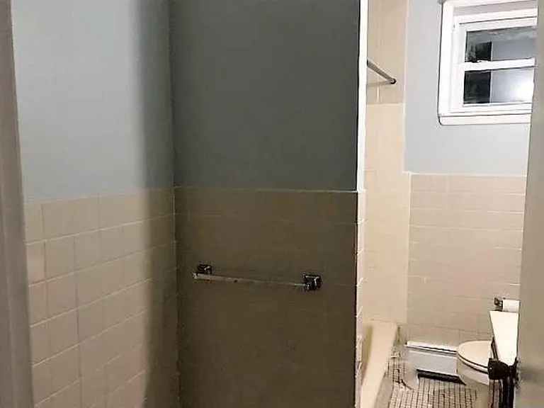 424 N 3rd St #1 — Photo 6