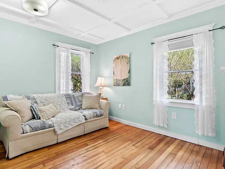 17 Elizabeth St — Photo 13