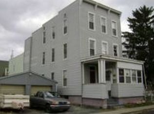 13 River St, Cohoes, NY 12047