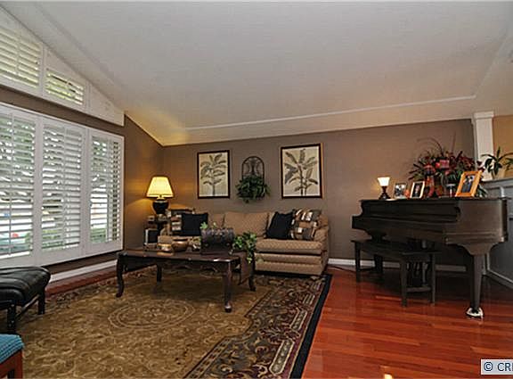 4th image of 13452 Pepperdine Cir