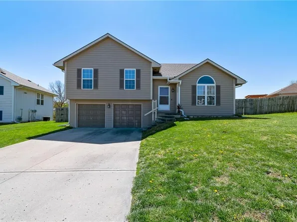 2203 Madison Ave, Excelsior Springs, MO 64024