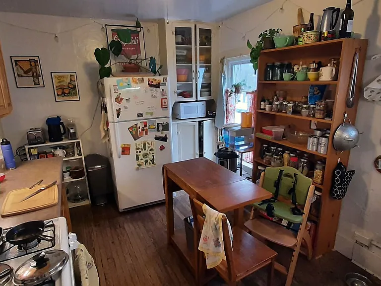 121 Columbia St #121 — Photo 3