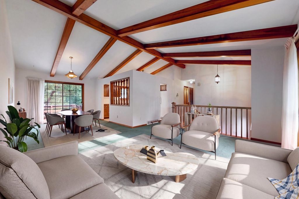 2236 Ouray Ct