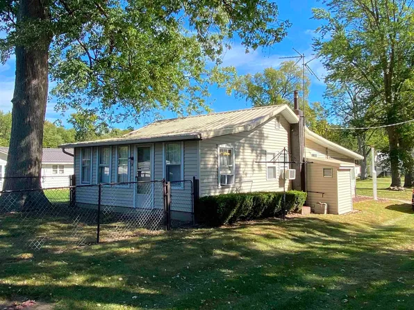 32 Ems D2 Ln, Syracuse, IN 46567