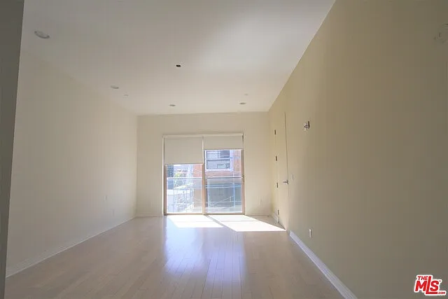 819 S Holt Ave #PENTHOUSE — Photo 18