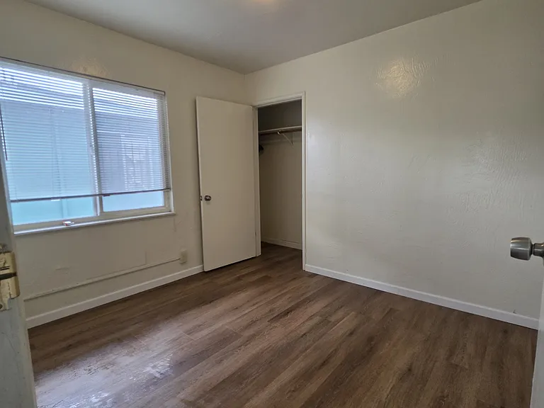 6920 Fresno St #C — Photo 8