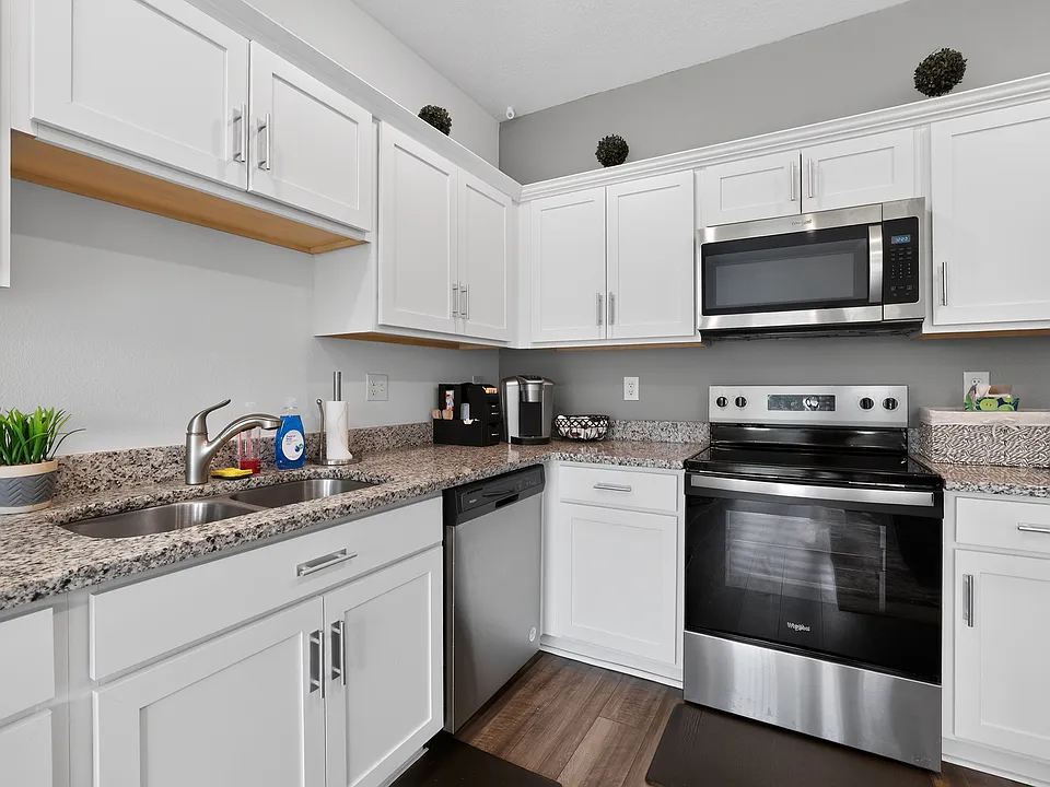 Beacon at Arbours Townhomes
