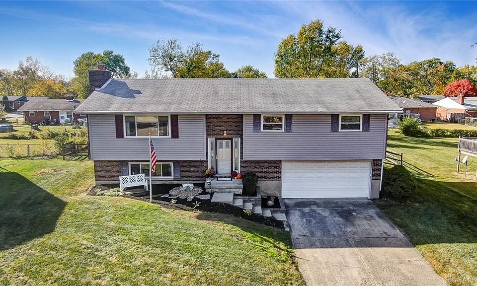 1st image of 835 Moon Ct