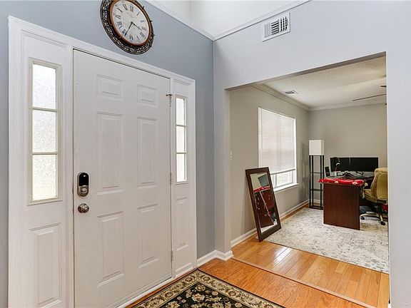 4th image of 6909 Campbell Ct