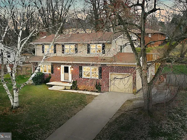 3530 Kingston Rd, York, PA 17402