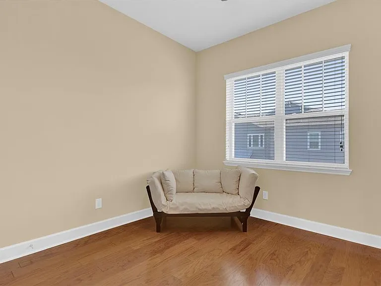 9219 Laureate Blvd — Photo 18