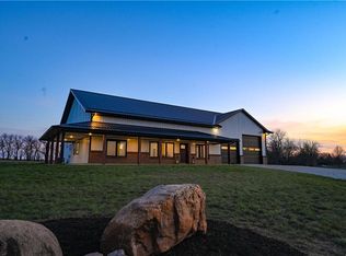 28001 E 299th St, Garden City, MO 64747