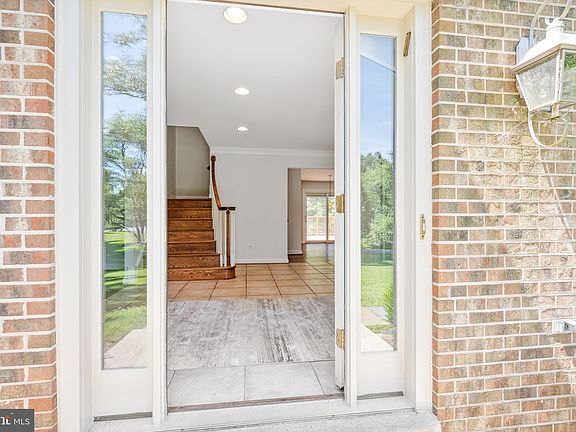 5th image of 13644 Maidstone Ln