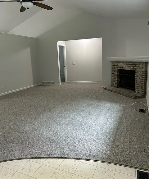 1997 Flame Lake Dr — Photo 6