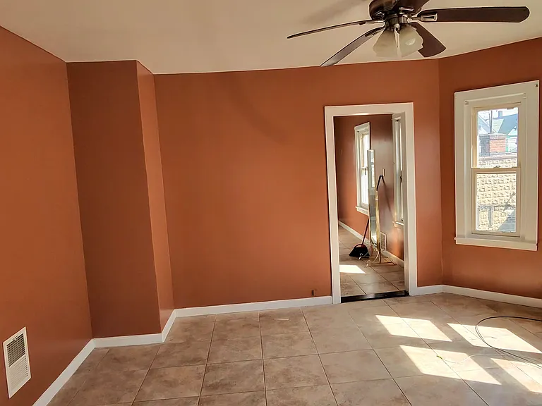 80 Huntington Rd #2 — Photo 3