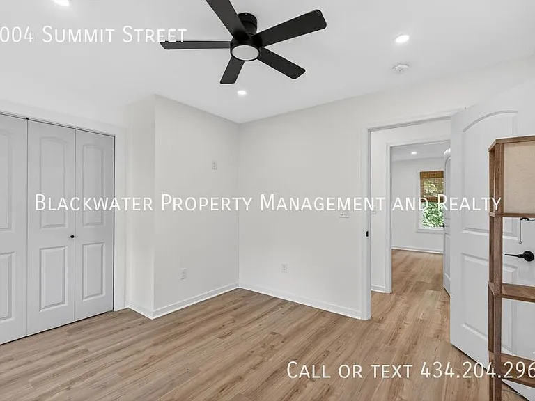 4004 Summit St — Photo 14