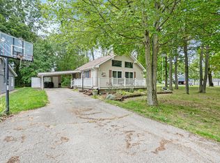10905 1st St, Stanwood, MI 49346