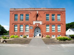 108 Harrison St #302, Haverhill, MA 01830