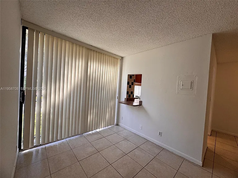 16919 N Bay Rd #117 — Photo 6
