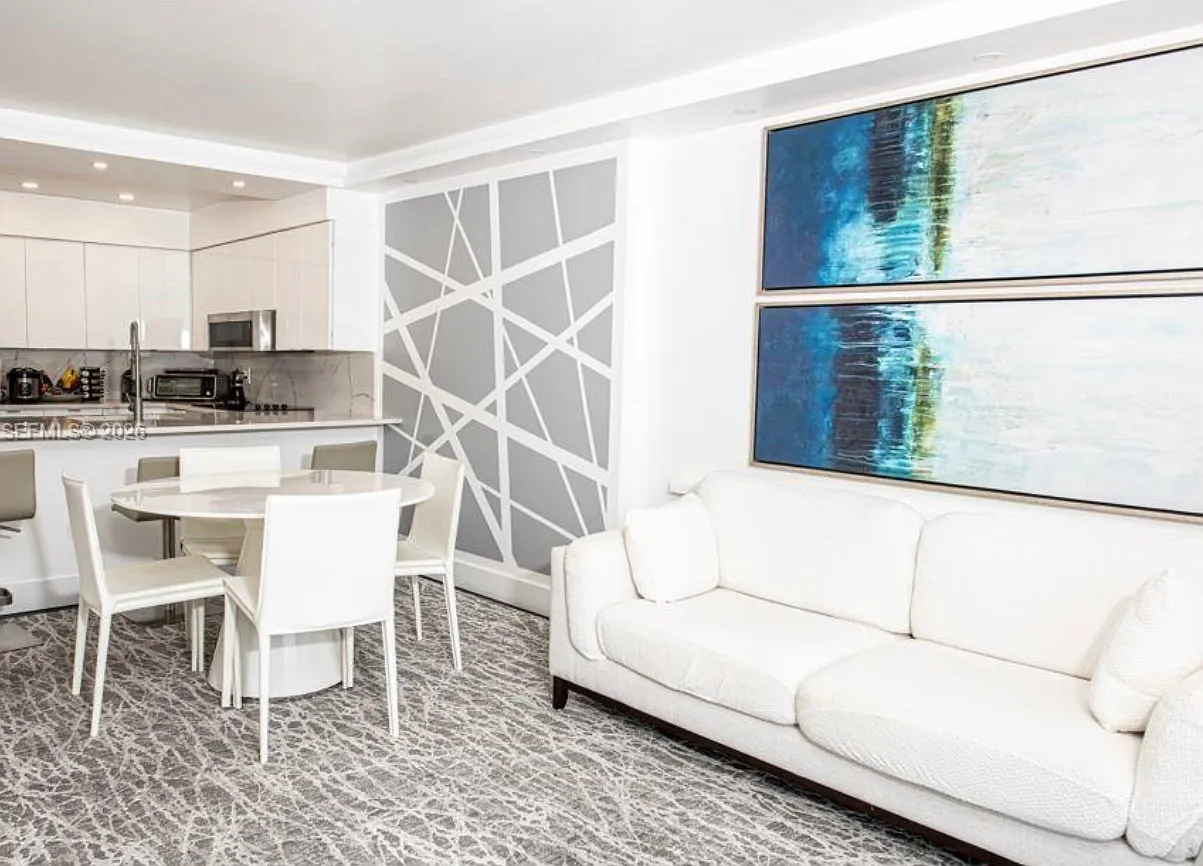 1 bed, 659 sqft, $3,500 — Photo 2
