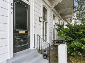 802 Bordeaux St, New Orleans, LA
